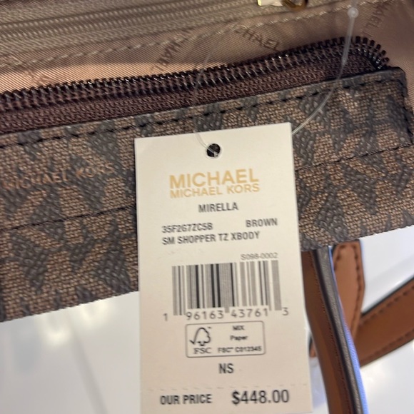 MICHAEL KORS
Mirella Small Logo Crossbody Bag
Brown
NWT - Picture 3 of 16